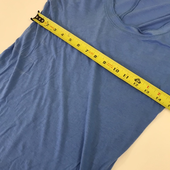 Banana Republic Ladies Under-shirt - Picture 5 of 9